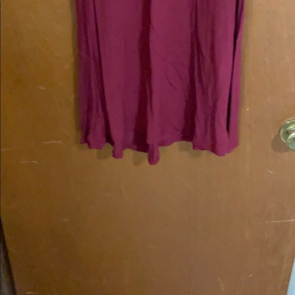 Red dress - Picture 3 of 3